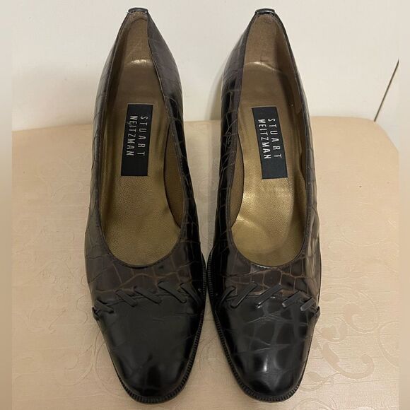 Stuart Weitzman Embossed Heels - Picture 5 of 12